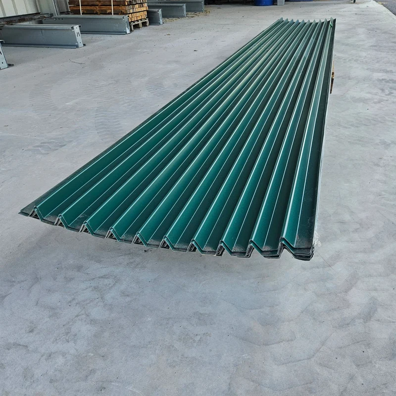 Bac acier vert sapin - 5800 x 790 x 0.75 mm (Pyramida)