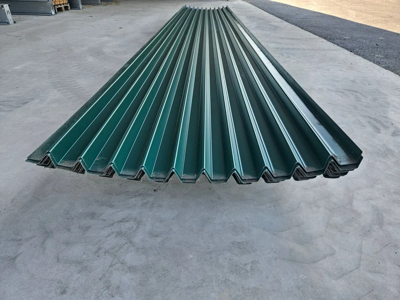 Bac acier vert sapin - 5800 x 790 x 0.75 mm (Pyramida)