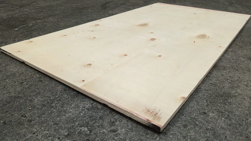 Panneau contreplaqué de protection - 1300 x 900 x 18 mm