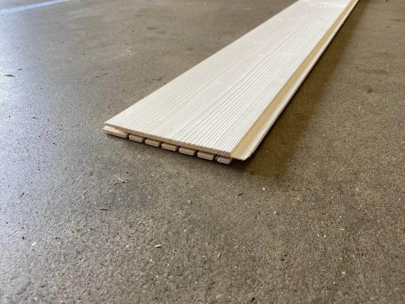 Lambris peint en blanc bois brut - 13x135 - L=2,53m