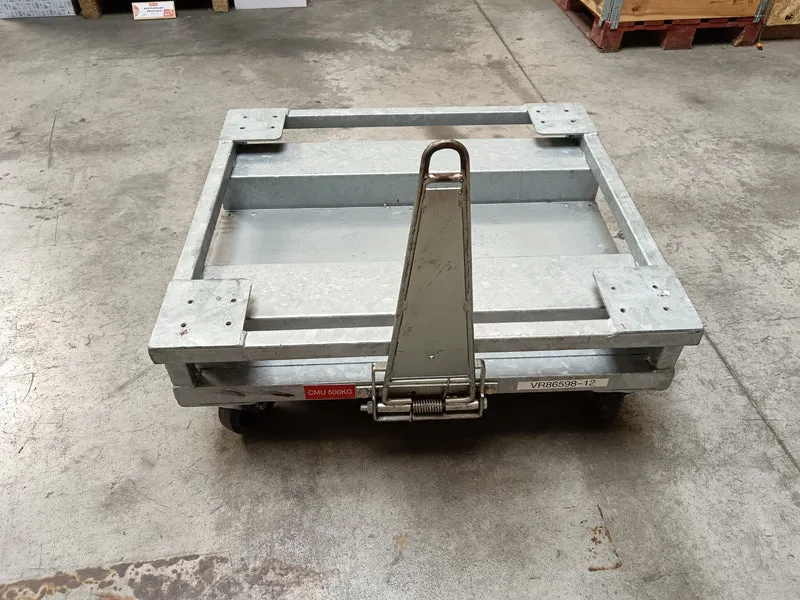 Chariot de manutention - 980 x 880 mm - hauteur 390 mm