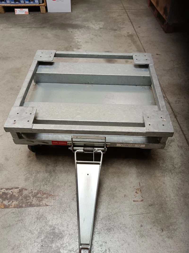Chariot de manutention - 980 x 880 mm - hauteur 390 mm