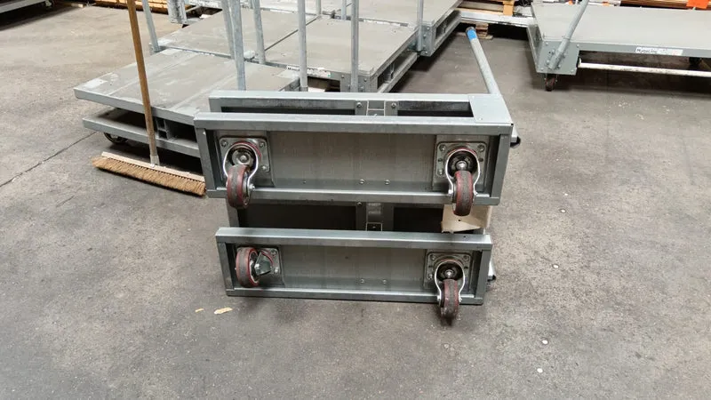 Chariot de manutention - 850 x 650 mm - hauteur 400 mm