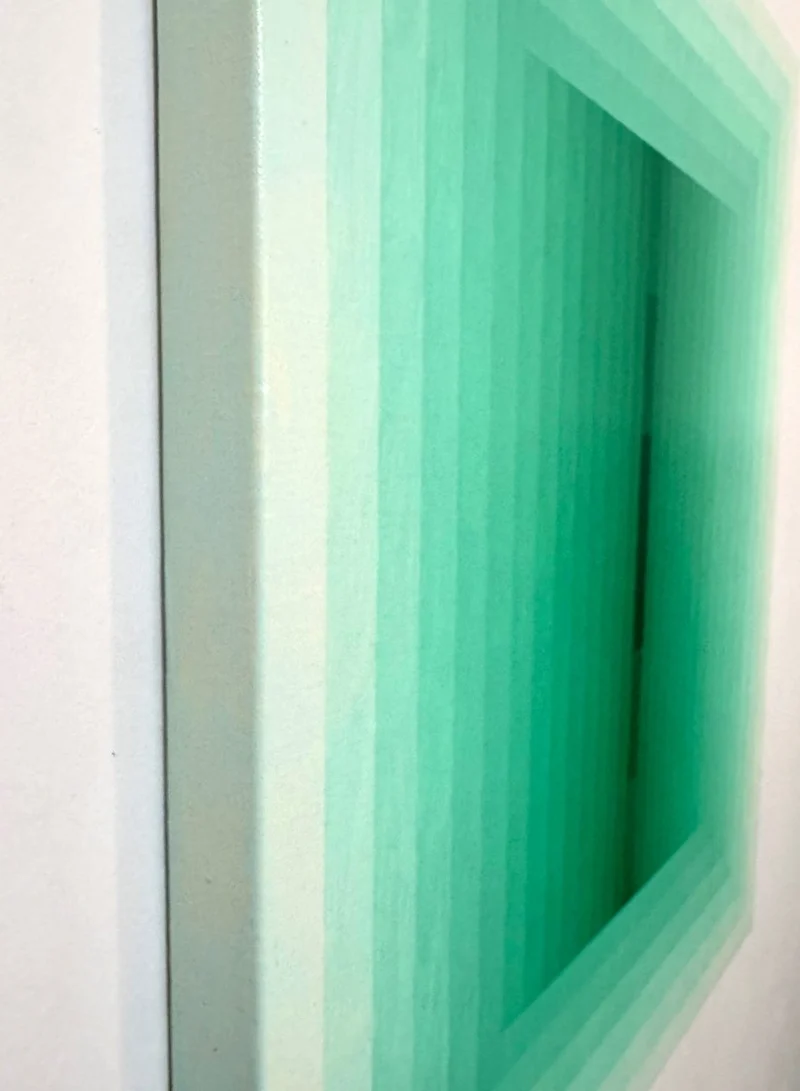 Light Consideration (Emerald)