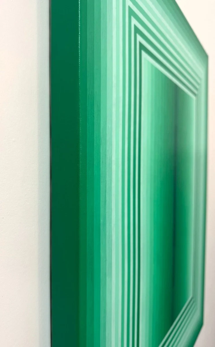 Extended Light (Emerald)