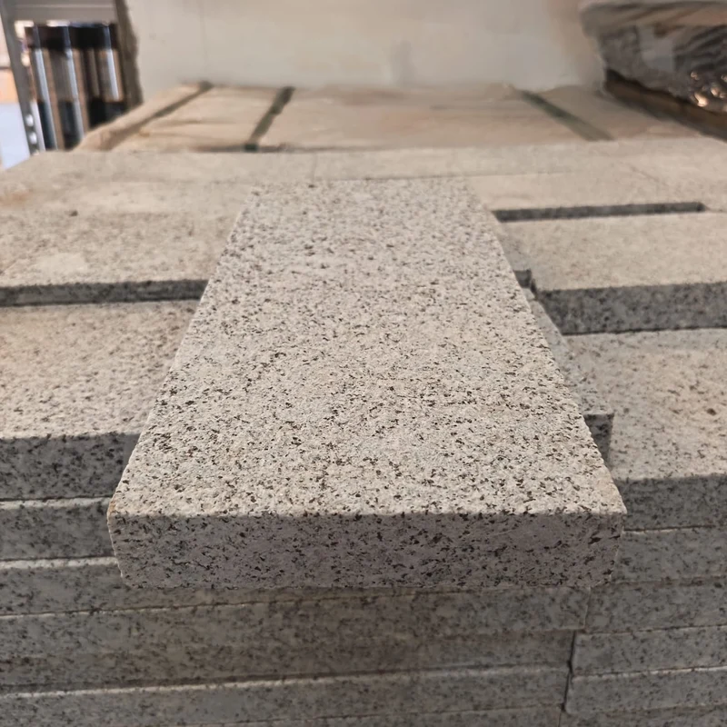 Dalle granit - 310 x 140 x 30 mm