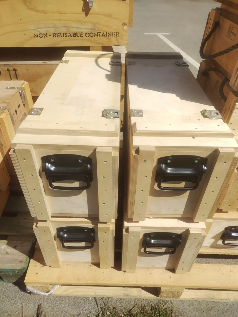 Caisse de transport contreplaqué - 835 x 280 x 325 mm