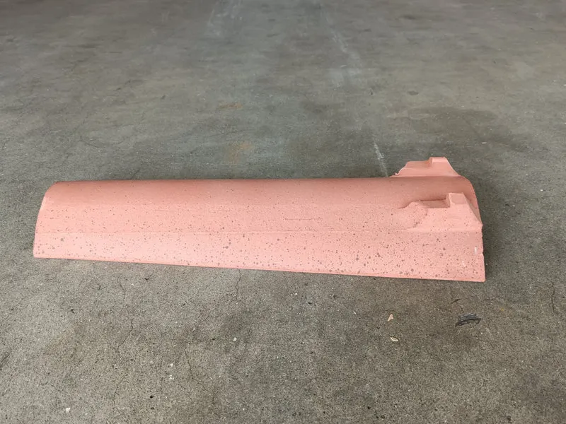 Tuile terre cuite - 495 x 185 x 70 mm (Canal Gironde 50 à tenons)