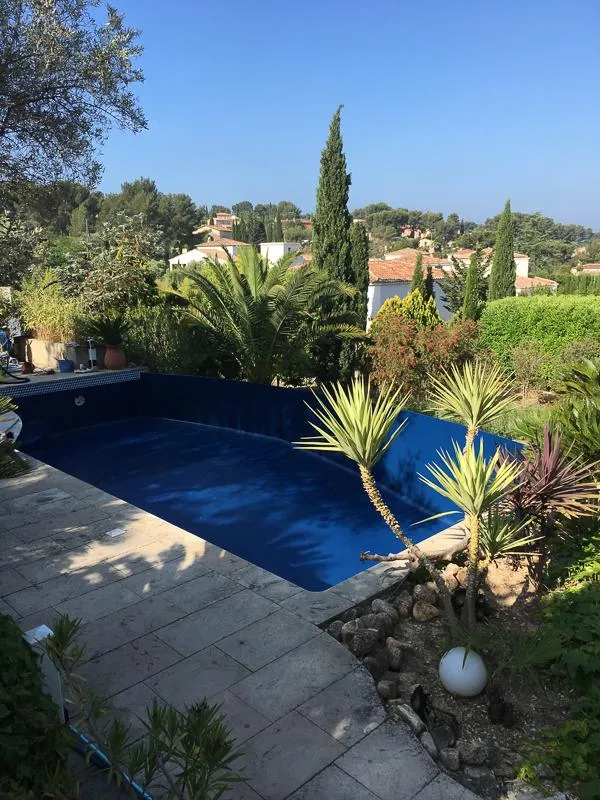 Peinture piscine caoutchouc chloré professionnelle