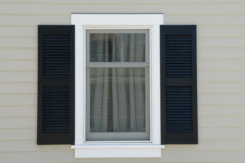 Fenster- & Türenlack Wetterschutzlack für Holz und Metall außen
