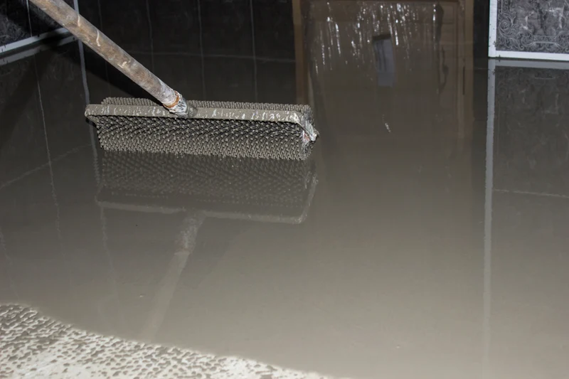 Ausgleichsmasse Boden selbstnivellierend für Beton, Estrich & Garage