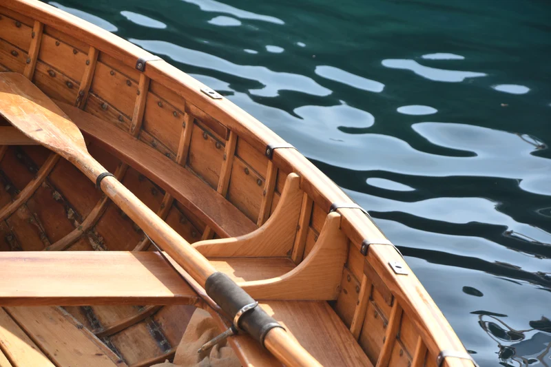 Bootslack farbig für Holz & Metall, Yachtlack seidenglänzend
