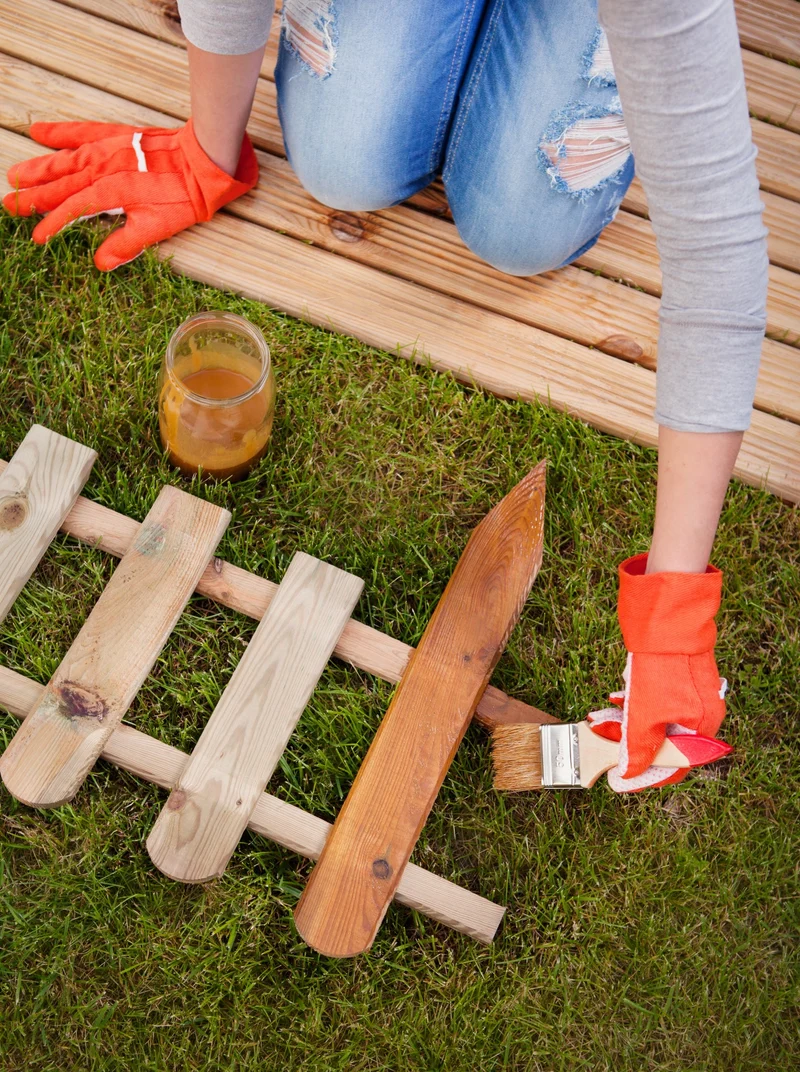 Leinölfirnis farbloses Holzöl für Holzschutz innen und außen
